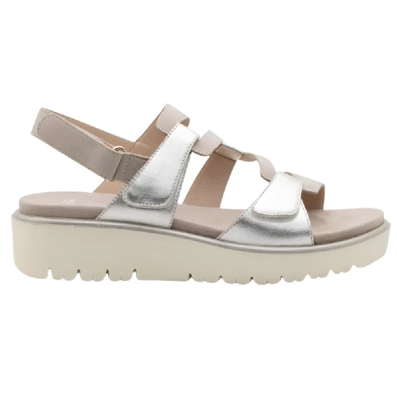 Ara Women's Bayview Triple Adjustable Wedge Sandal Platinum / Sand / Metallic Leather