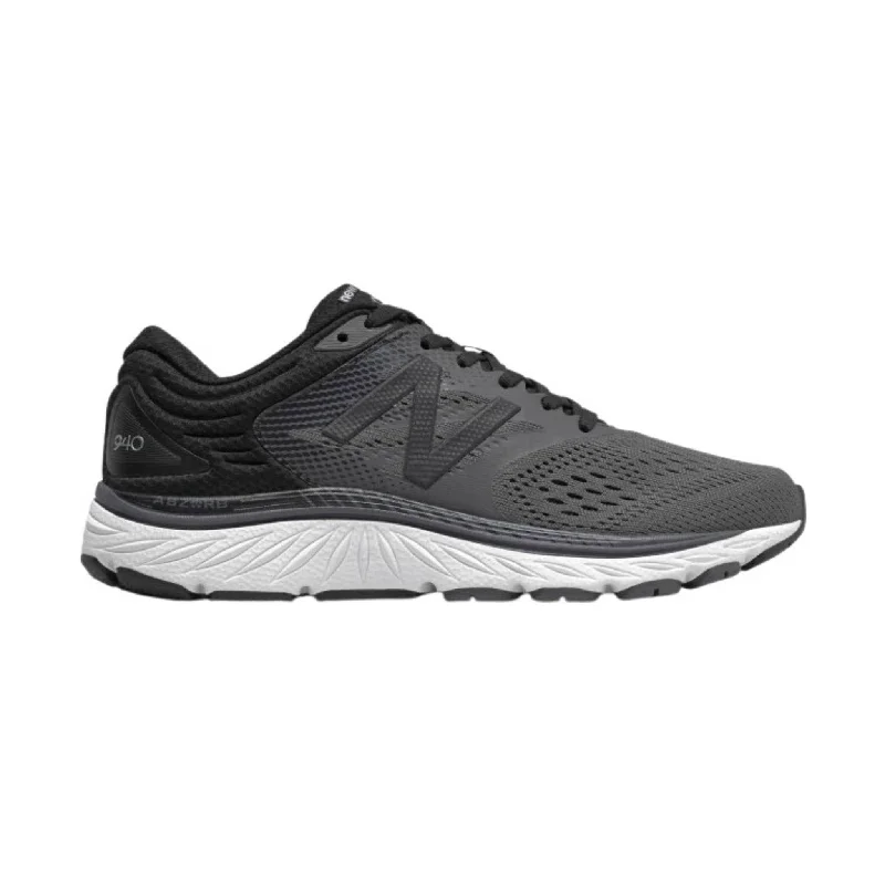 New Balance Women's 940v4 Running Shoe - Black