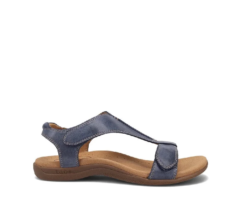 Taos Women's The Show Flat Sandal Dark Blue